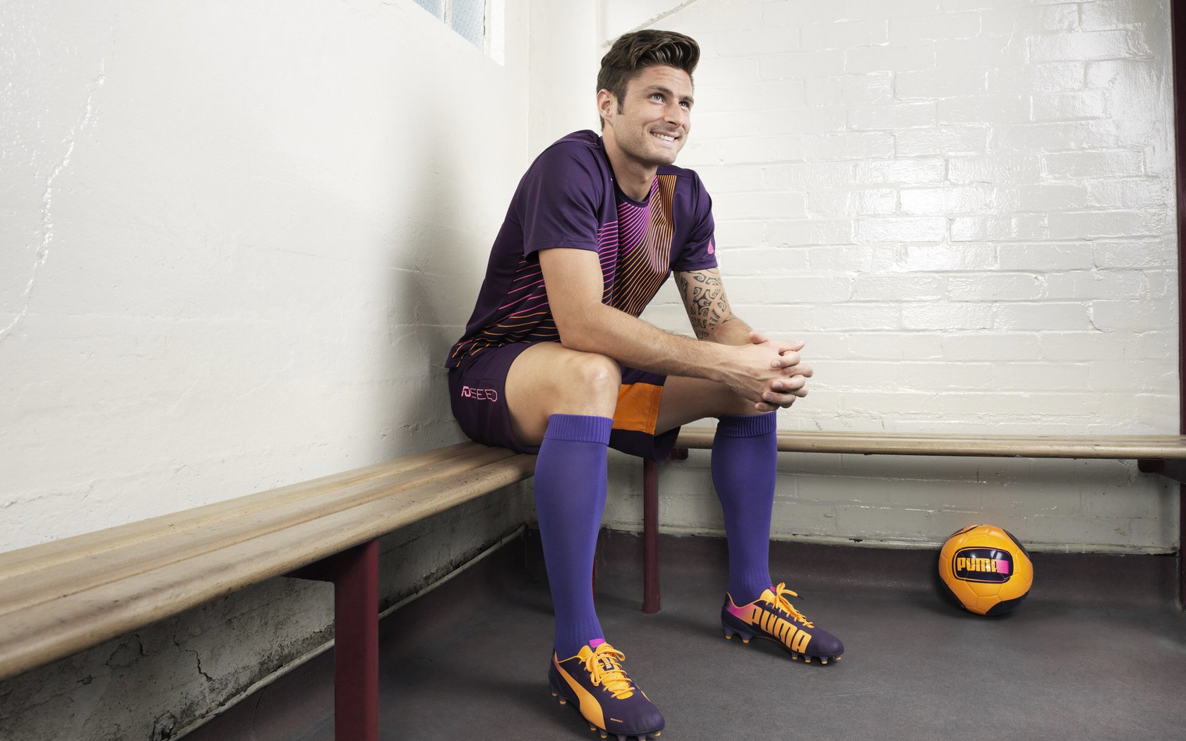 托特纳姆热刺遭遇重挫，领跑位置岌岌可危，托特纳姆热刺阵型