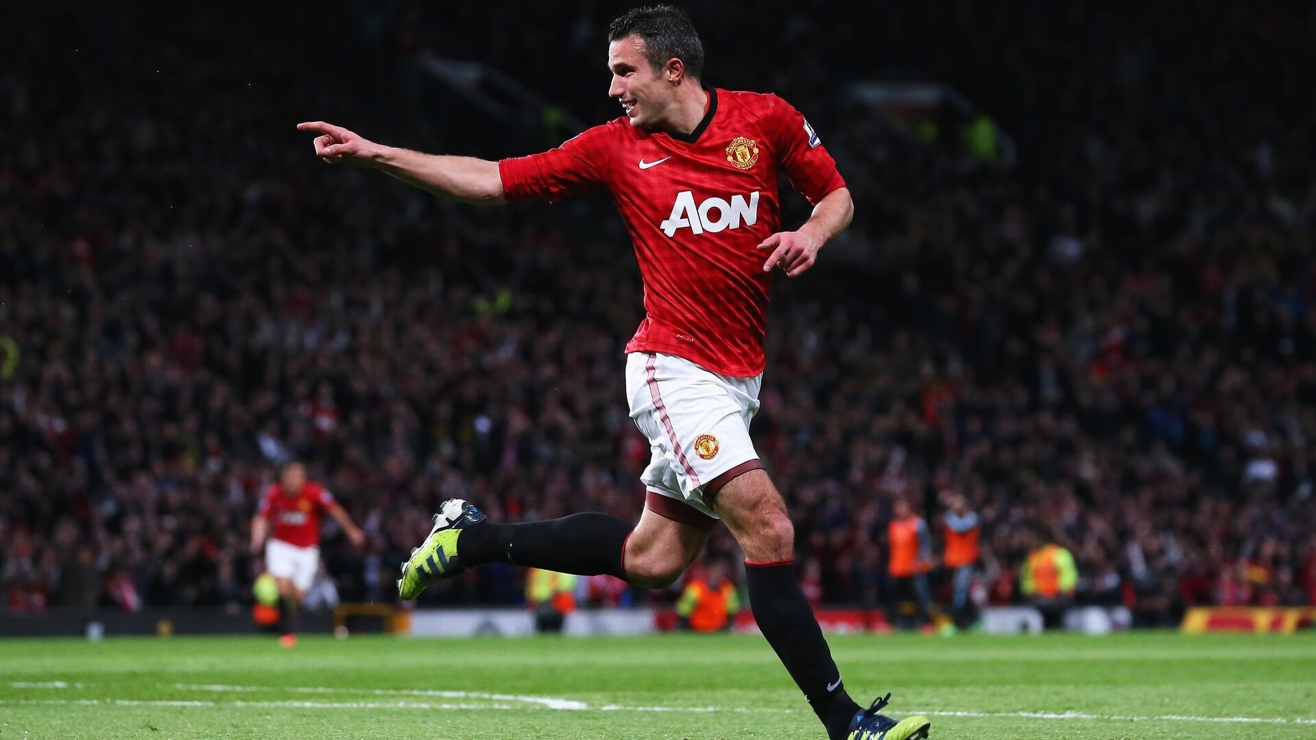 _深夜网球秀：光影交错中的精彩对决_，有没有夜光网球